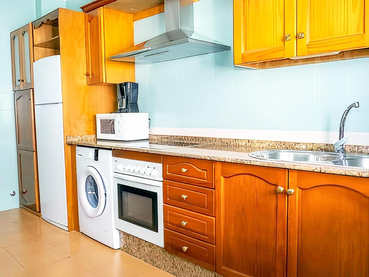 Apartamentos Garaje & Aire & Wifi & Solo Familias Y Parejas Conil De La Frontera Ngoại thất bức ảnh