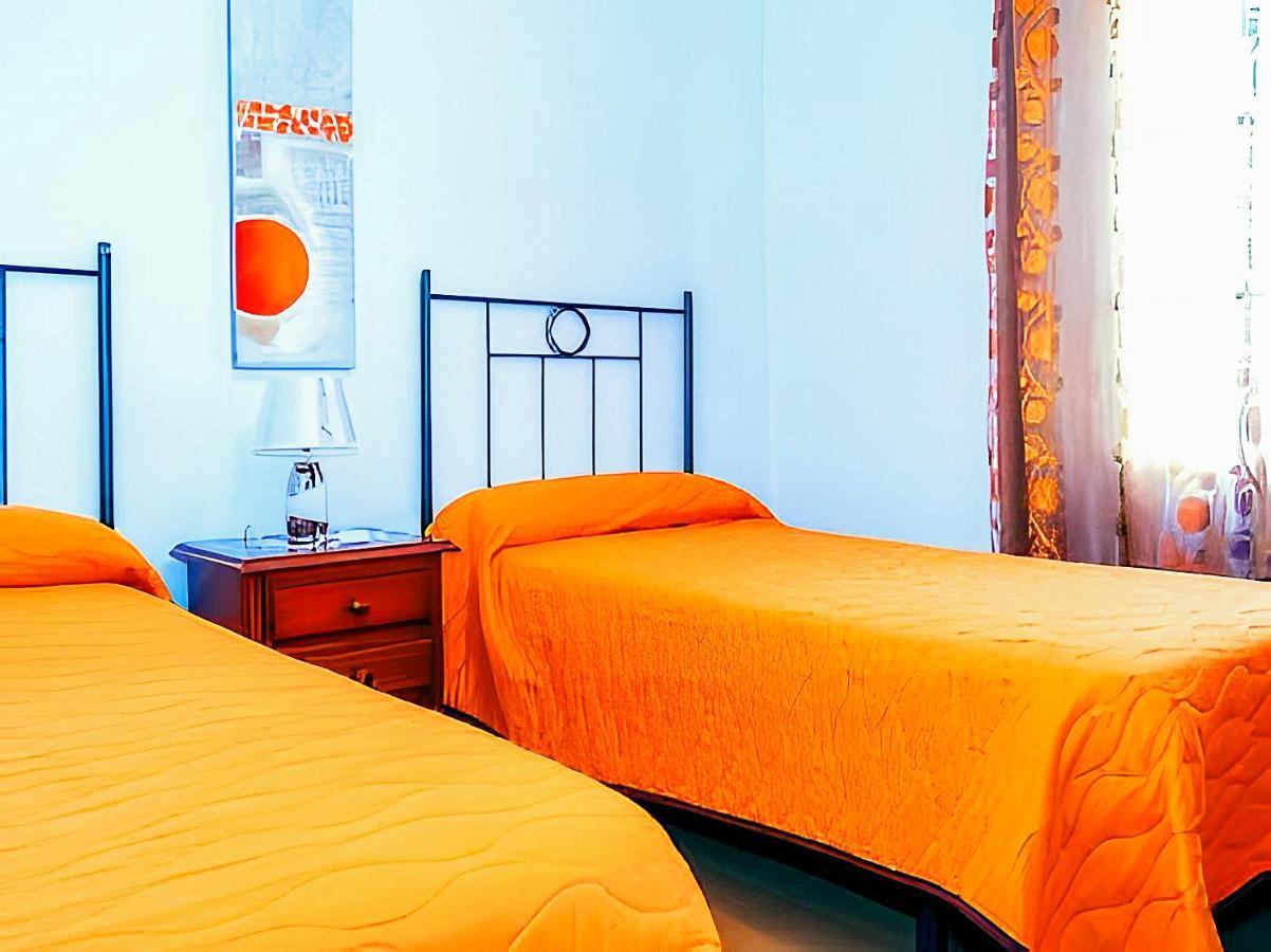 Apartamentos Garaje & Aire & Wifi & Solo Familias Y Parejas Conil De La Frontera Ngoại thất bức ảnh